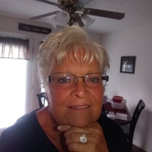 Meet your Posher, Debra